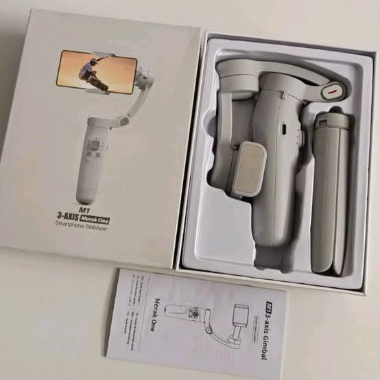3-Axis Smartphone Gimbal Stabilizer with Tripod