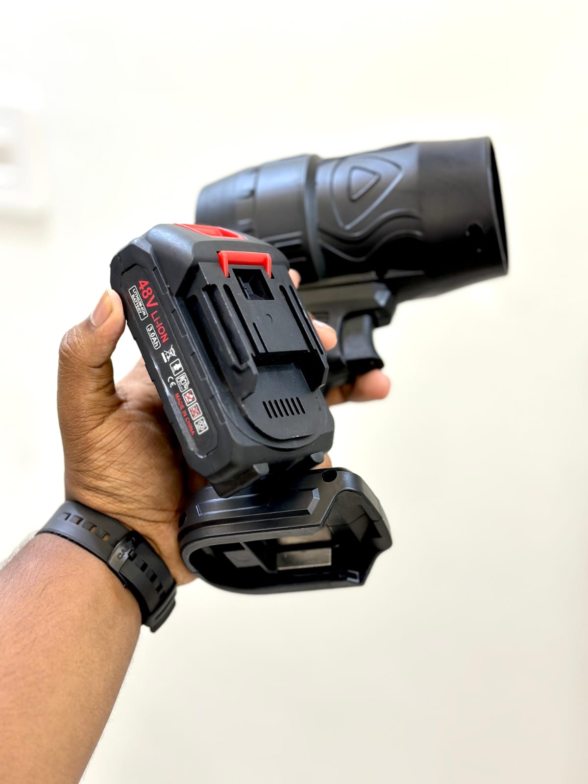 Rechargeable Turbo Jet Air Blower – Powerful Low-Noise