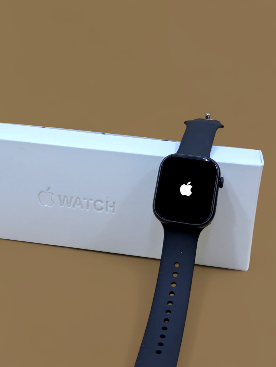 Smartwatch With Bluetooth Calling And Health Tracking